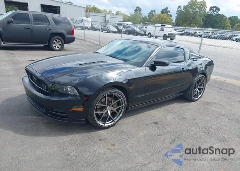 2013 Ford Mustang Gt Premium from USA, damaged, VIN 1ZVBP8CF6D5284615